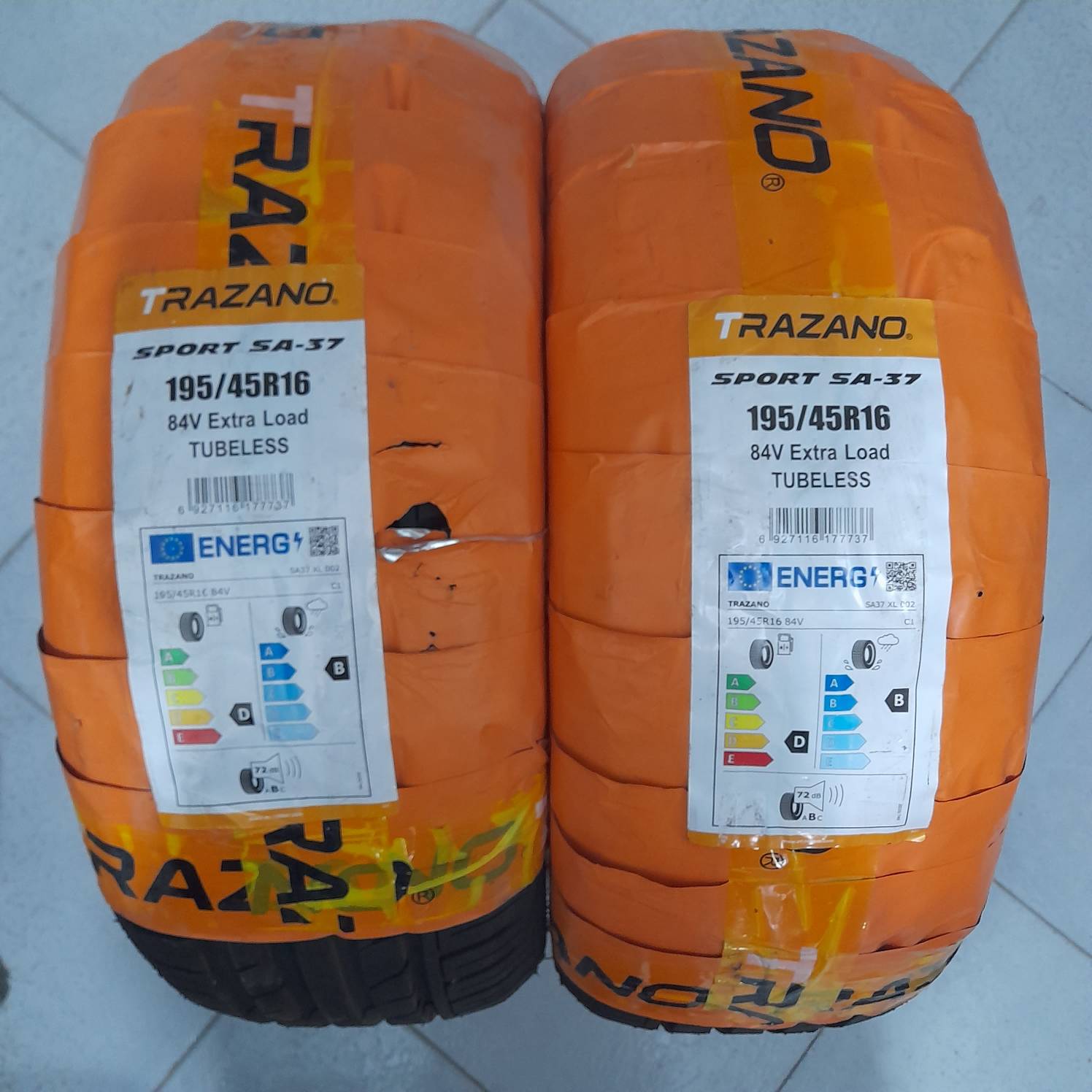 لاستیک ترازانو سایز 195/45/16 مدل SA-37 تولید 2025 - دو حلقه